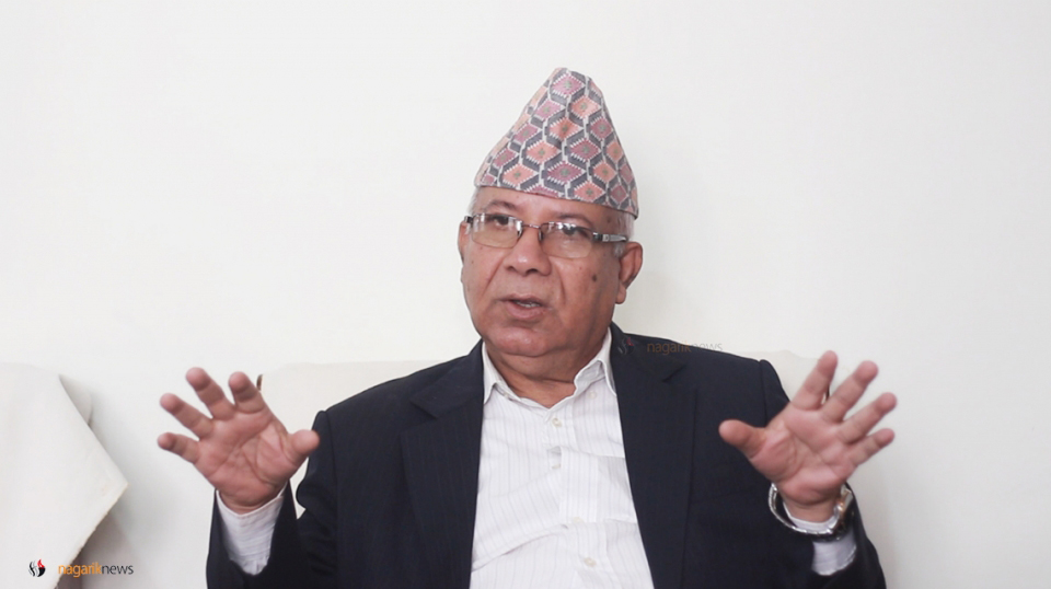 सीमामा काँडेतार लगाऔं : नेता नेपाल