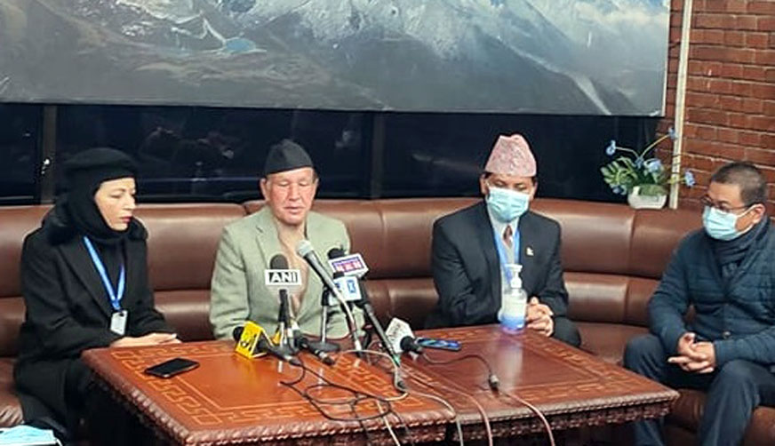 मानवीय सहायता सामग्री बोकेर नेपाली टोली अफगानिस्तान प्रस्थान