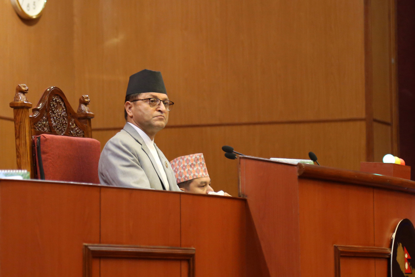 राष्ट्रिय सभाको बैठकमा नेपाल नागरिकता विधेयक टेबुल