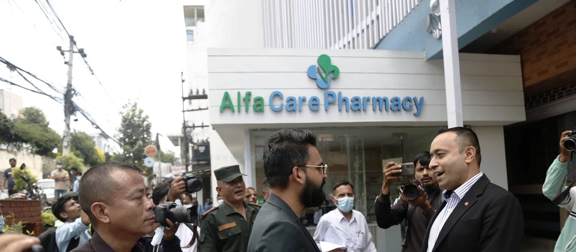 अल्फा बिटाका सञ्चालकलाई बालेनको प्रश्न- तपाईंको घरको नक्सा मसँग हुन्छ?